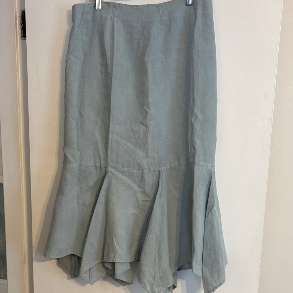Karol Richardson Classic Light Blue Flared Linen Skirt. Size M
